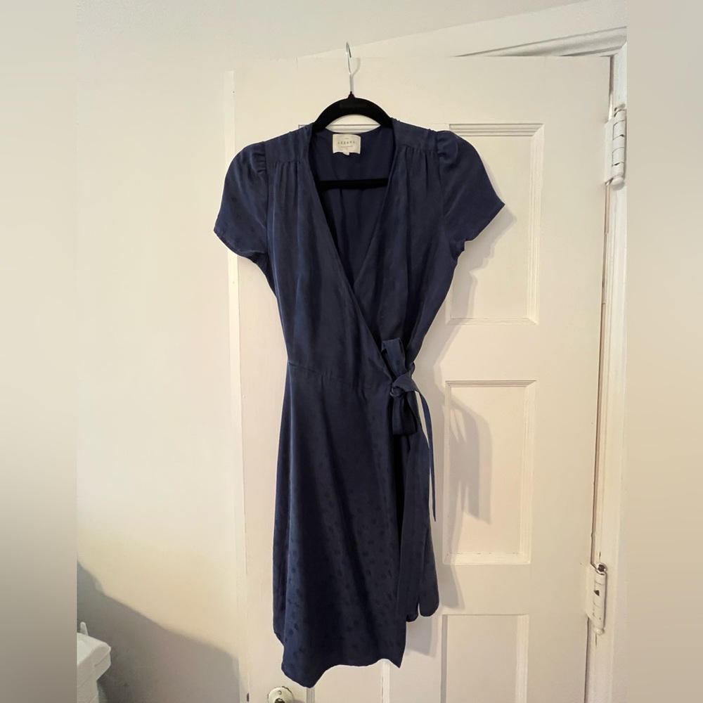 Sezane 100% Silk Anastasia Wrap Dress Navy Blue Size
38 French US 6 Short Sleeve